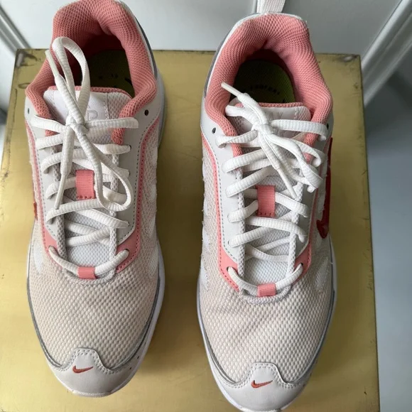 Nike Women's Air Max AP Running Shoe, LT Orewood BRN/Burnt Sunrise